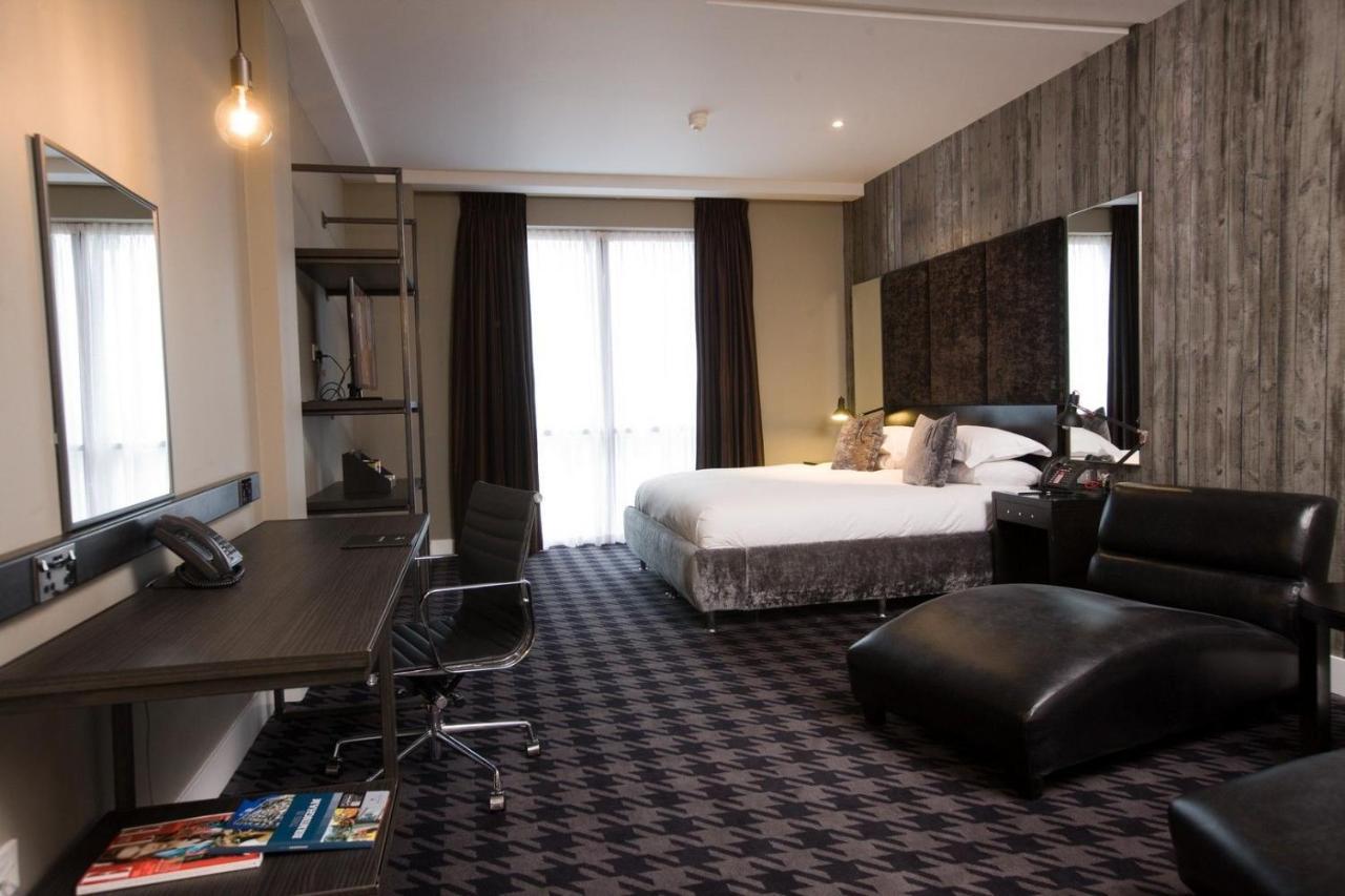 มัลแมซง เบอร์มิงแฮม Hotel ภายนอก รูปภาพ