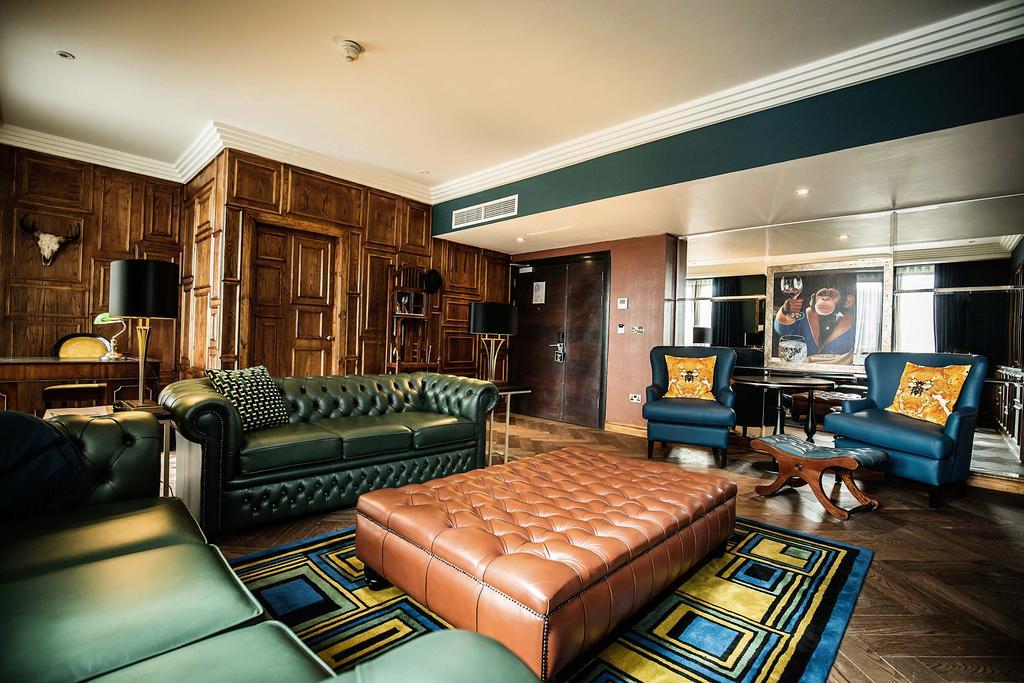 มัลแมซง เบอร์มิงแฮม Hotel ภายนอก รูปภาพ