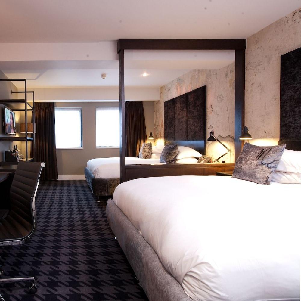 มัลแมซง เบอร์มิงแฮม Hotel ภายนอก รูปภาพ